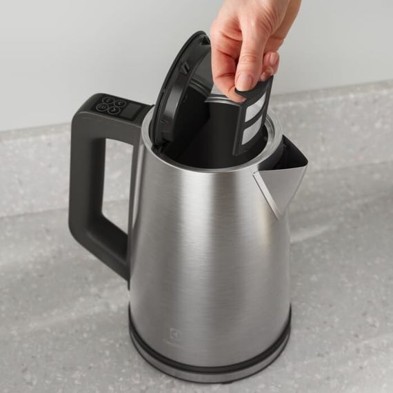 Електрочайник Electrolux, 1.7л, Strix, дисплей, метал, підтримка темп, нерж (E5K1-6ST) | Зображення 6