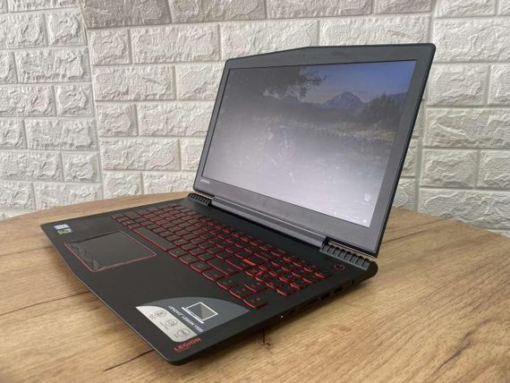 Ноутбук  Lenovo Legion Y520IKBN 15,6""FHD/IPS/i5 7300HQ/8Gb/SSD128NVMe+HDD1Tb/GTX1050Ti | Зображення 1
