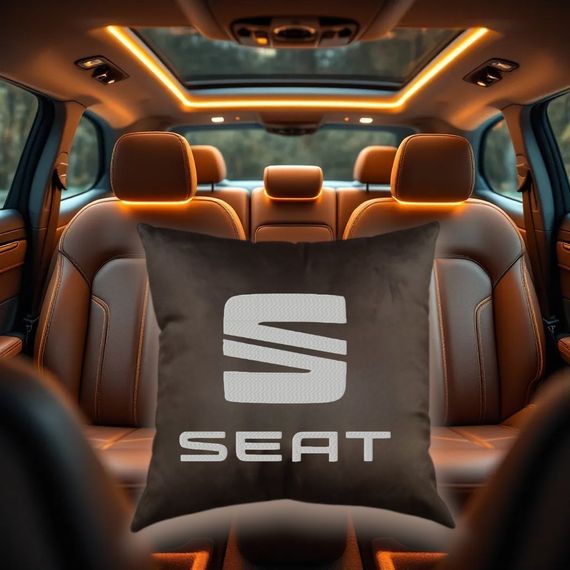 Авто Подушка c вышивкой логотипа марки сиат Seat коричневый автомобилисту 00168