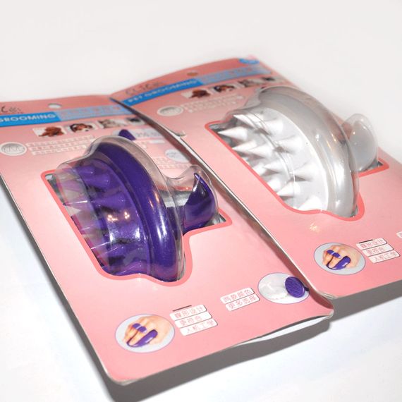 Щетка при купании и массажа для котов и собак Elite 95*65*6мм