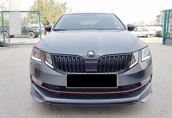 Передний лип DPT V-1 (2017-2019, под покраску) для Skoda Octavia III A7