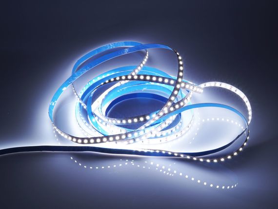 Світлодіодна LED стрічка PROLUM™ 12V; 2835\120; IP20; Series "PRO", Білий (5500-6000К) | Зображення 4