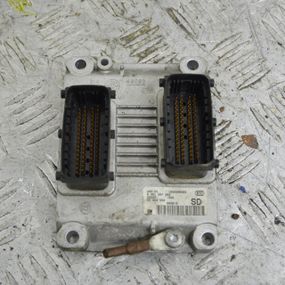 Блок керування двигуном 1.2 16V Opel Corsa C 2000-2006 Комп'ютер ЕБУ мотора Опель Корса Ц 55350552