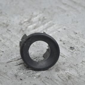 Кріплення датчика паркування задній Ford Fiesta VII 08-17 Кронштейн датчика паркування Форд Фієста 7 C1BT15C850AA