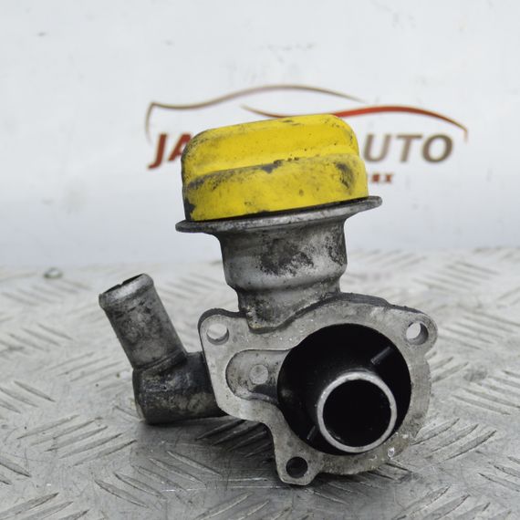 Заливна горловина мастила 1.9 CDTI Opel Astra H Zafira B Опель Астра Зафіра 5519525