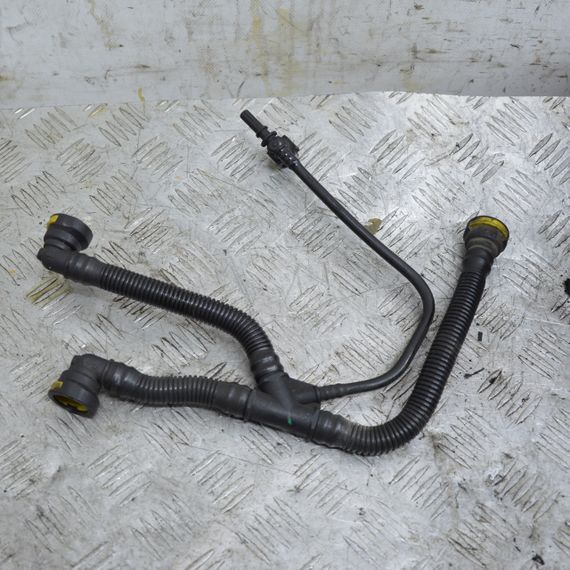 Патрубок вентиляції картерних газів 1.6 16V Peugeot 307 308 2001-2014 Трубка вентиляції картера Пежо 307 308 | Зображення 1