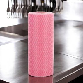 Полотенца одноразовые нетканые в рулоне отрывные Розовые