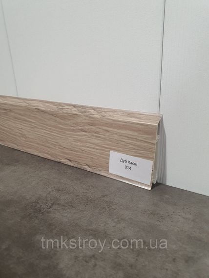 Плинтус ПВХ Grun Holz 2500*70*22мм Дуб Хаски 014