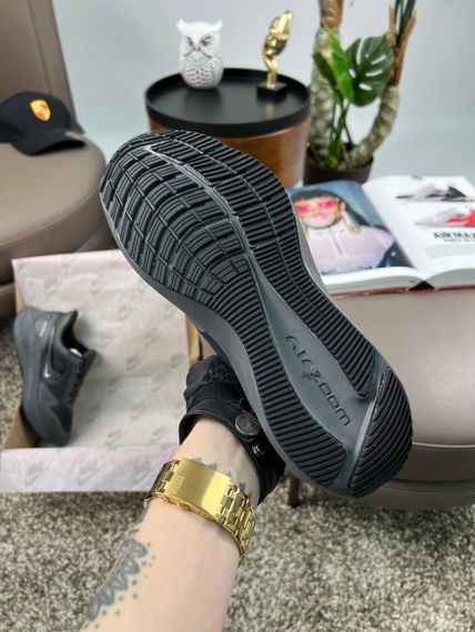 Мужские кроссовки Air Zoom Winflo 8 Shield Dark Grey Space весна / літо / осінь A3645 44 28 см | Зображення 3