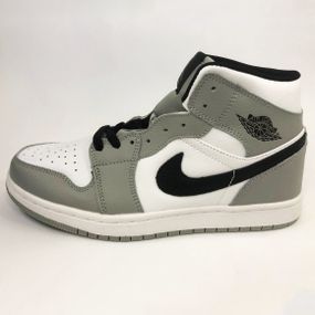 Чоловічі кросівки Nike Air Jordan 74334. Розмір 41