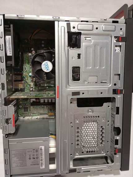 ПК Lenovo ThinkCentre M910T Tower / Intel Core i5-6400 (4 ядра по 2.7 - 3.3 GHz) / 8 GB DDR4 / 500 GB HDD / nVidia GeForce 9300 GE, 512 MB DDR2, 64-bit / DVD-RW б/в | Зображення 4