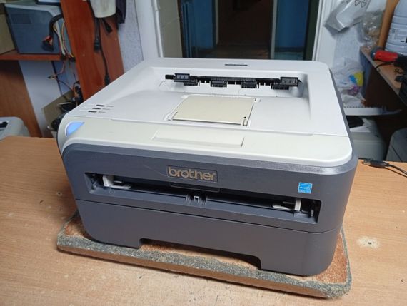 Принтер Б-класс Brother HL-2140R / Лазерная монохромная печать / 600x600 dpi / A4 / 22 стр/мин / USB 2.0 б/у | Зображення 1