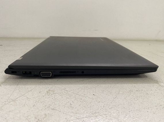 Ноутбук Б-класс Lenovo E31-80 / 13.3" (1366x768) TN / Intel Core i5-6200U (2 (4) ядра по 2.3 - 2.8 GHz) / 8 GB DDR3 / 128 GB SSD / Intel HD Graphics 520 / WebCam б/у | Зображення 2