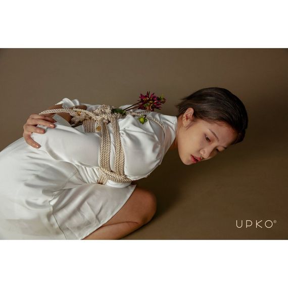 Мотузка для бондажу преміальна UPKO Restraint Bondage Vope золота, 10 м sexstyle | Зображення 4