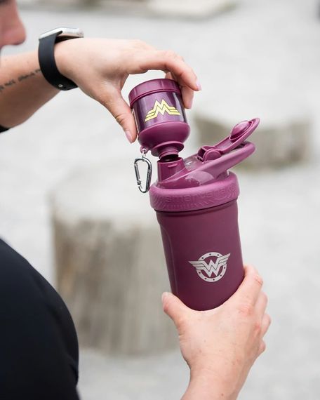 Контейнер Smartshake Whey2Go Funnel Pillbox 110ml DC Wonderwoman | Зображення 2