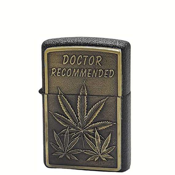 Бензиновая Зажигалка В Наборе С Бензином "Doctor Recommended" | Зображення 1