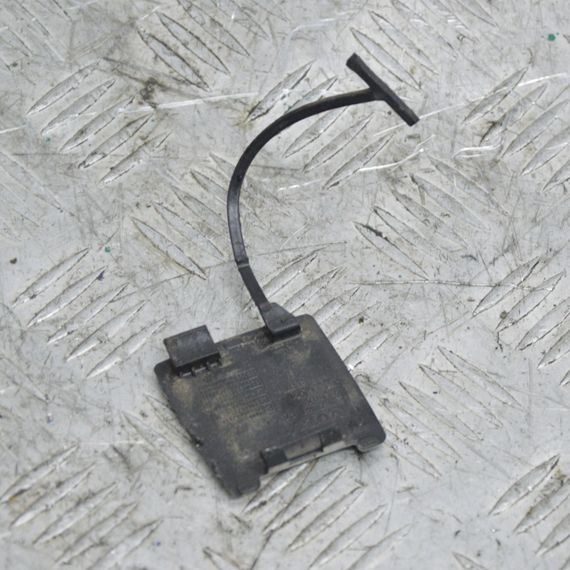 Заглушка фаркопа задня Volvo S40 V50 2004-2007 Заглушка гака заднього бампера Вольво с40 в50 30678001 | Зображення 1