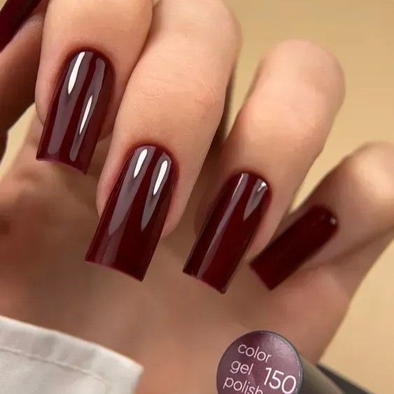 Гель-лак Valeri 150 "Бордовий оксамит" 6мл | Зображення 1