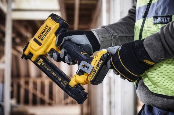 Степлер скобозабивний акумуляторний DeWALT DCN701D2 | Зображення 8