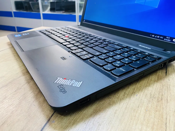 Ноутбук Lenovo Thinkpad e531 15.6 core i5-3230M/4gb/320gb | Зображення 3
