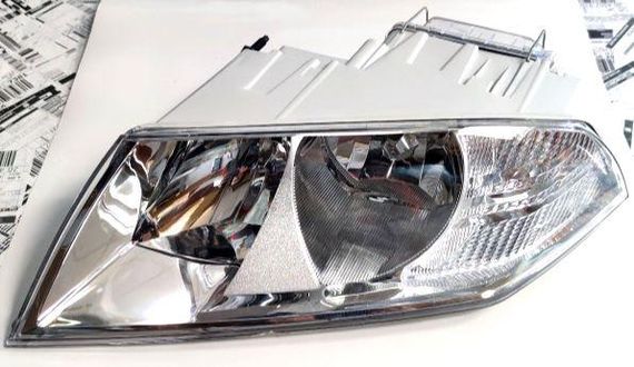Фара Skoda Octavia А5 05-09 ліва FP 6407 R5-P 1Z1941017C 1Z1941017P