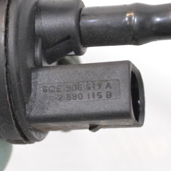 Клапан вентиляції паливного бака Audi A2 A3 A4 A6 1995-2007 Зворотний клапан Ауді а2 а3 а4 а6 6QE906517A | Зображення 2