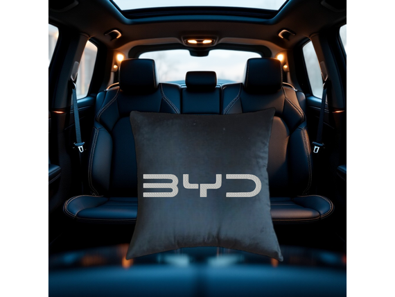 Авто Подушка c вышивкой логотипа марки бид BYD черный автомобилисту 03772