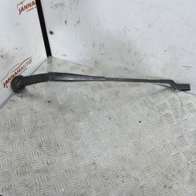 Повідець склоочисника правий Ford Focus III 2011-2018 Двірник правий Форд Фокус 3 BM5117526BB