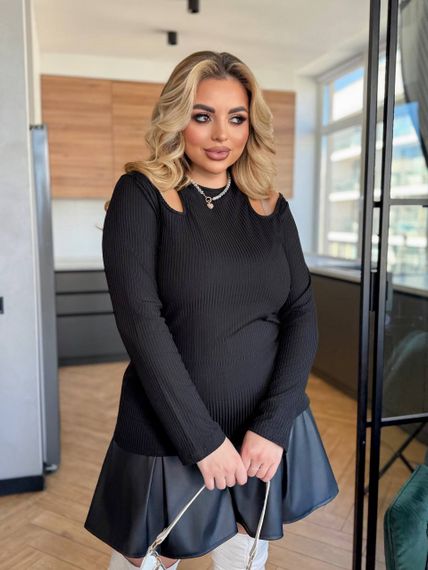 Женская кофта-лонгслив в рубчик с вырезами на плечах МТ357 цвет черный, размер 58/60 | Зображення 1