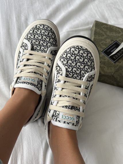 Кросівки жіночі білі New Gu4i  весна / осінь 2461 41 26 см | Зображення 3