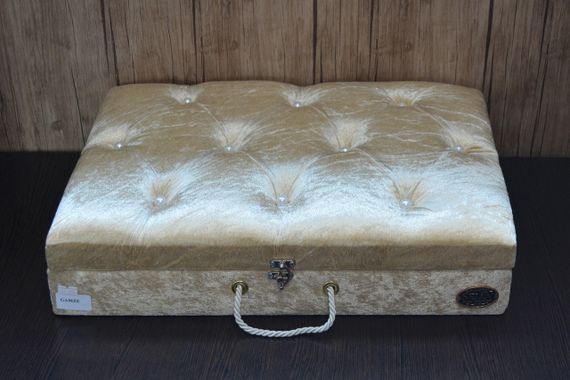 Подарунковий набір для сервірування столу Selin Gamze Set 160×350 см в скрині Бежевий