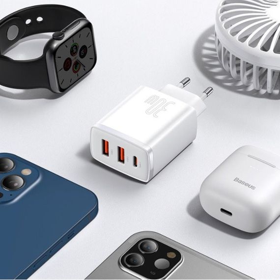 СЗУ Baseus Compact Quick Charger 30W QC+PD (2USB-A/1C) (CCXJ-E) Белый | Зображення 3