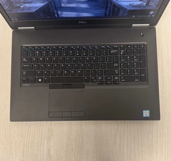 Ноутбукo Dell Precision 7740 i7-9750H 32GB 256GB Quadro RTX 3000 Б/В | Зображення 2