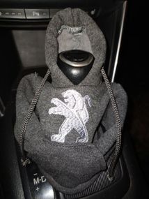 Чехол кофта Худи аксессуар на КПП Car Hoodie Peugeot Пежо серый подарок автомобилисту 10070