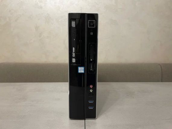 Комп'ютер Digitec Trivium SFF / Intel Core i3-6100 (2 (4) ядра по 3.7 GHz) / 16 GB DDR4 / 256 GB SSD M.2 / Intel HD Graphics 530 / DVD-RW / Card Reader б/в | Зображення 1