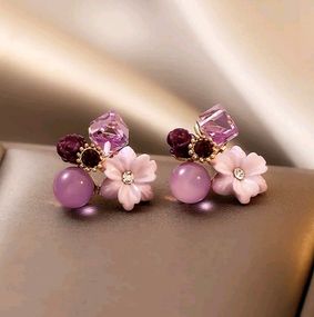 Жіночі сережки W JEWELRY зі стразами та квітами