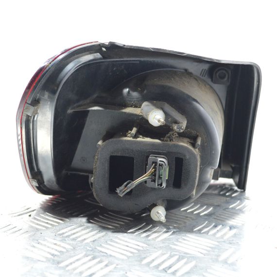 Ліхтар задній правий зовнішній Volkswagen Golf V Plus 2005-2009 Фара стоп задня права Фольксваген Гольф 5 Плюс 5M0945096K | Зображення 2