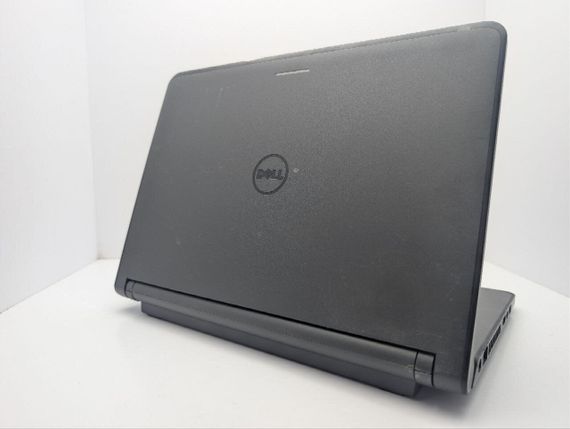 Ноутбук Dell Latitude 3350 / 13.3" (1366x768) TN / Intel Celeron 3215U (2 ядра по 1.7 GHz) / 8 GB DDR3 / 120 GB SSD / Intel HD Graphics / WebCam б/у | Зображення 7