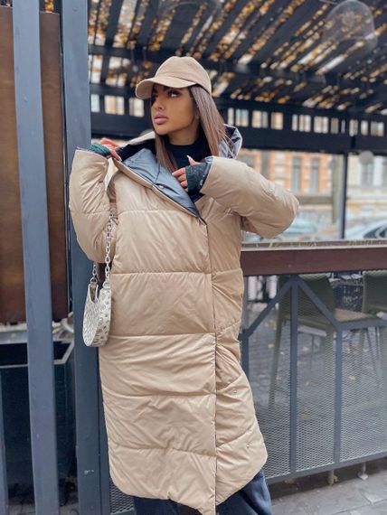 Женская двухсторонняя куртка-пальто длинное на кнопках LY30368 цвет черно-бежевое, размер 42/48 | Зображення 1