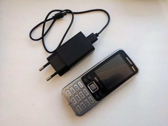Мобільний телефон Samsung c3322 duos бу-1сім робоча
