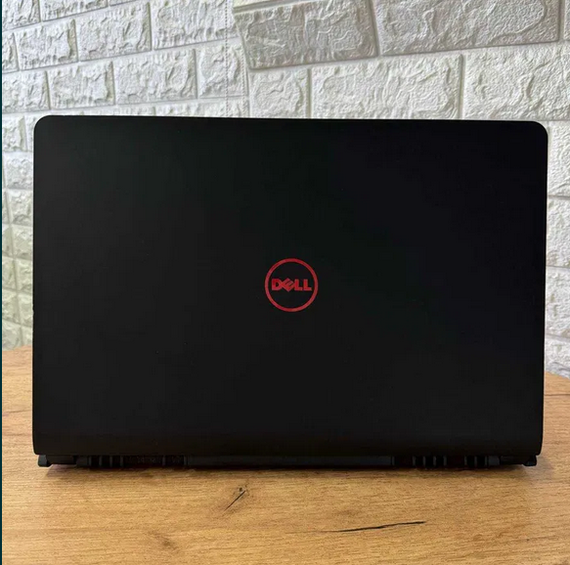 Ноутбук Dell Inspiron 5577 15.6" FHD i5 7300HQ 16Gb SSD 512Gb GTX 1050 Б/В | Зображення 3