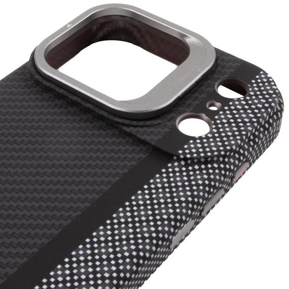 TPU чохол Pixel Craft with Magnetic Fit для Apple iPhone 17 Pro (6.3") Carbon Line | Зображення 3
