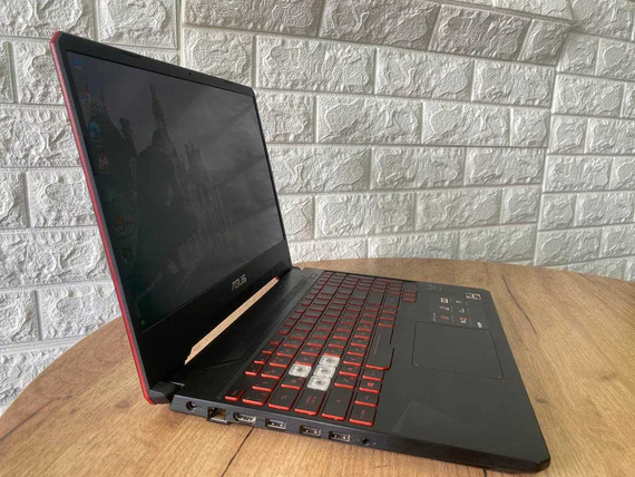 Ноутбук Asus TUF FX505DY 15.6 FHD/IPS/ Ryzen 5 3550H/8Gb/SSD240/ RX560X-4Gb | Зображення 2
