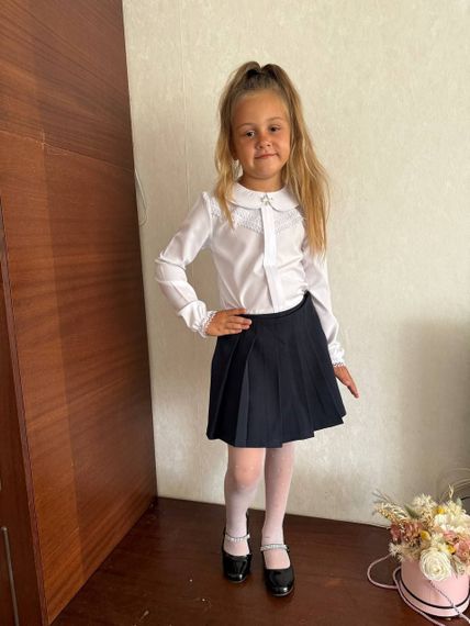 Детская школьная блуза на девочку с кружевом с длинными рукавами цвет белый размер 122, SBR240