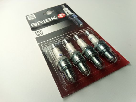 Свічка запалювання BRISK CLASSIC L15Y к-т, Чехія (2101-3707000) (L15Y.4B)