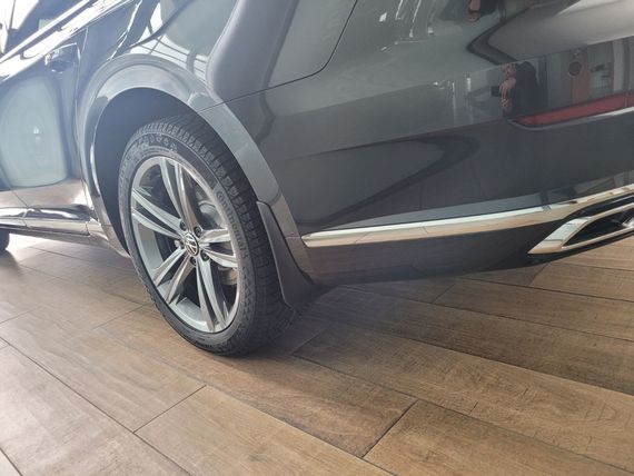 Брызговики (4 шт) для Volkswagen Arteon | Зображення 3