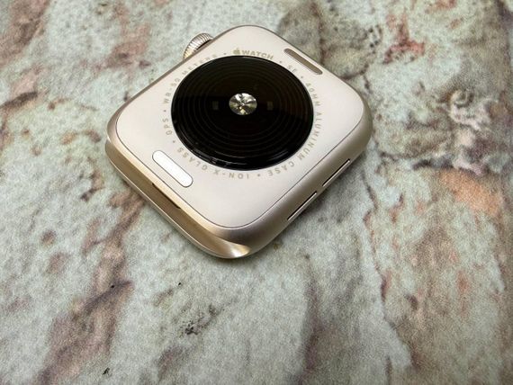 Смарт-часы Apple Watch se 3 gps 40mm без коробки | Зображення 2
