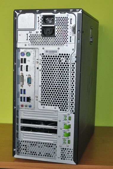 Комп'ютер Fujitsu Esprimo P756 E90 Tower / Intel Core i5-6500 (4 ядра по 3,2 - 3,6 ГГц) / 8 ГБ DDR4 / 120 ГБ SSD + 500 ГБ HDD / Intel HD Graphics 530 / DVD-ROM / Windows 11 Pro б/в | Зображення 2