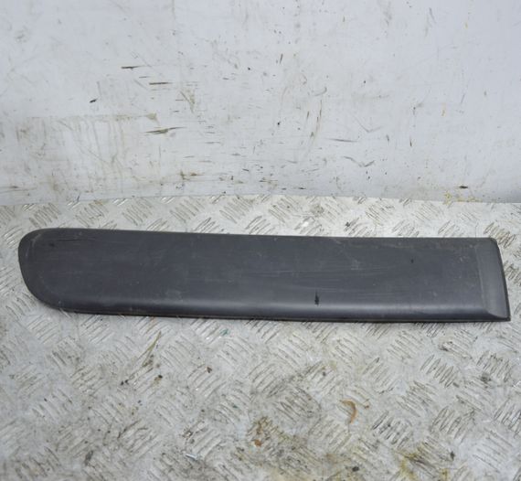 Молдинг задніх правих дверей Citroen C3 Picasso 2009-2017 Задня права накладка дверей Сітроен 9681743280