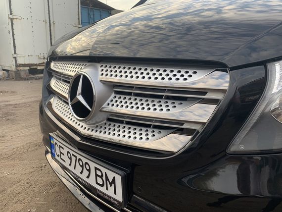 Накладки на решетку 2014-2020 (5 шт, BlackChrome) для Mercedes Vito / V W447 | Зображення 1